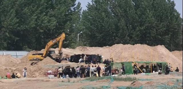 河南原阳4儿童被埋，施工项目“涉违建”归谁管？